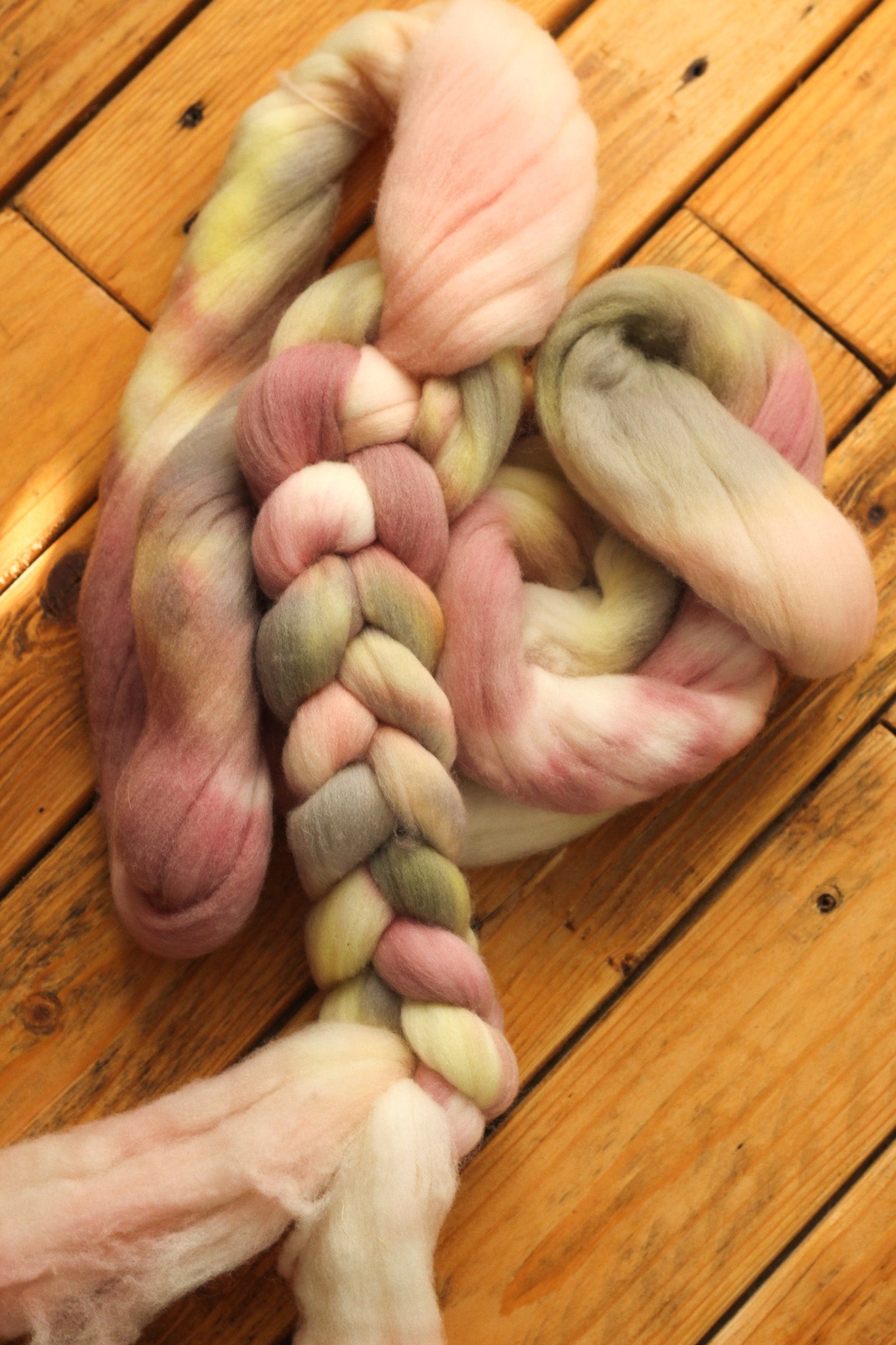 Corriedale, Rambouillet, and Polwarth: The Best Spinning Fibres for Hand Spinners